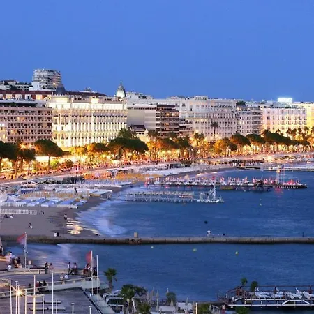 Mediterranean Cosy